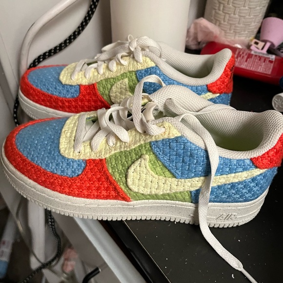 All shoes $50 a pair! - Picture 8 of 11